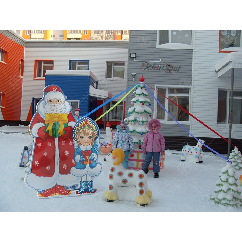 Композиция уличных фигур "Дед Мороз со Снегурочкой"